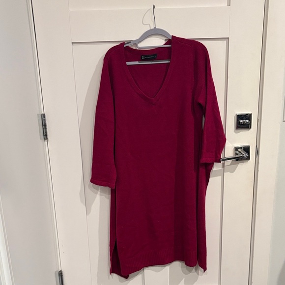 New York & Company Dresses & Skirts - New York & Company Long Sleeve V-Neck Dress in Rich Red